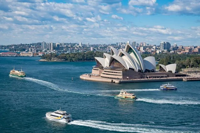 sydney opera house